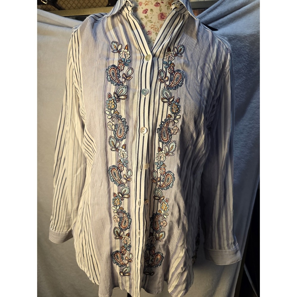 Chico's womens shirt Striped Medallion Tunic Mixed Media Embroider flowy Sz 0/S